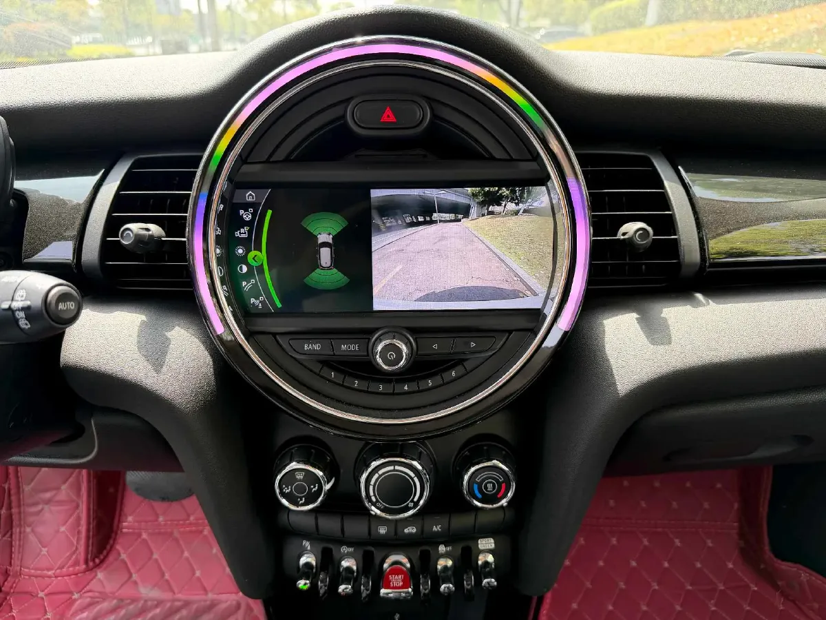 2018 MINI MINI 1.5T 136HP L3 7DCT,autocango,china used car exporter,china ev exporter,chinese used car exporter,chinese used ev exporter