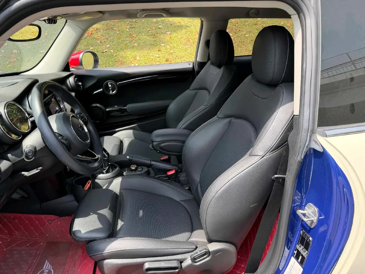 2018 MINI MINI 1.5T 136HP L3 7DCT,autocango,china used car exporter,china ev exporter,chinese used car exporter,chinese used ev exporter
