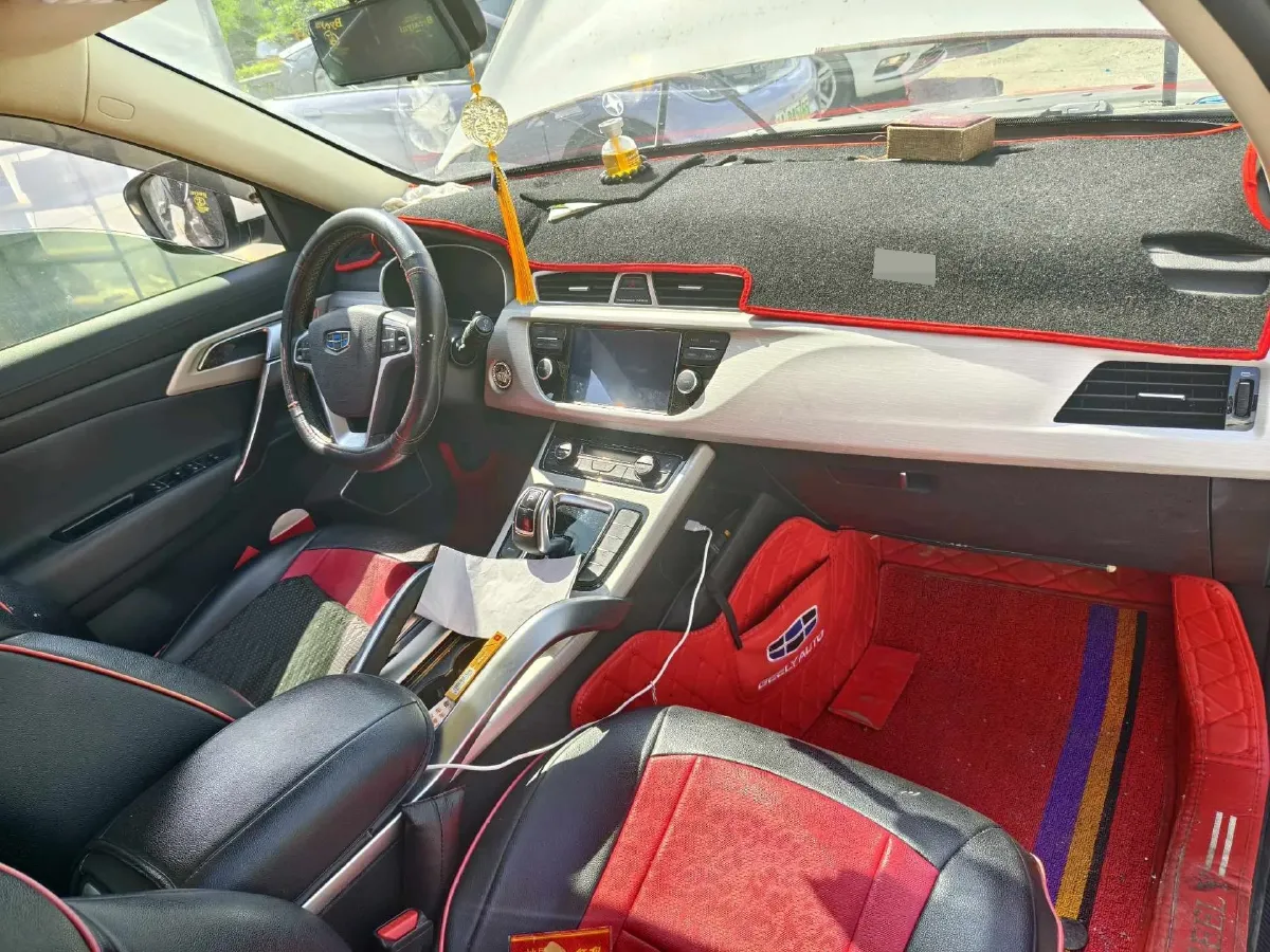 2020 Roewe i6 1.5T 169HP L4 7DCT,autocango,china used car exporter,china ev exporter,chinese used car exporter,chinese used ev exporter