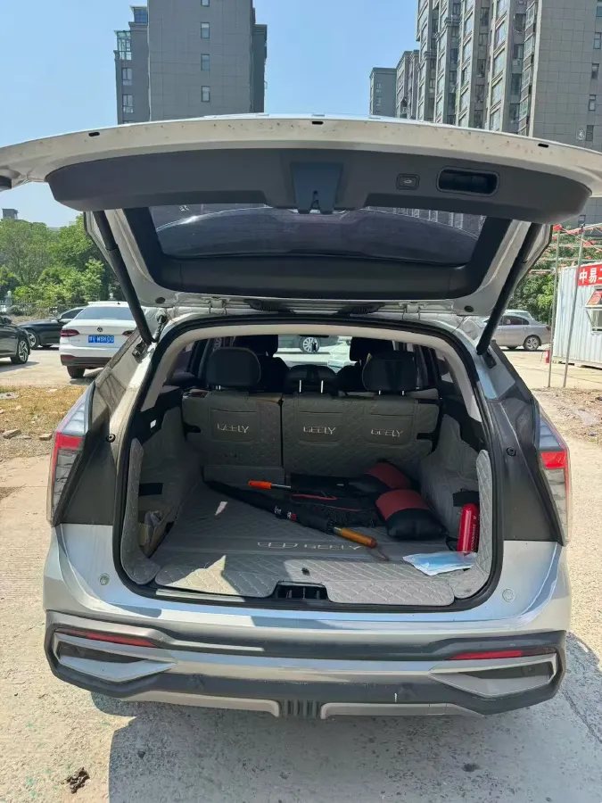 2023 Geely StarRay 1.5T 181HP L4 7DCT,autocango,china used car exporter,china ev exporter,chinese used car exporter,chinese used ev exporter