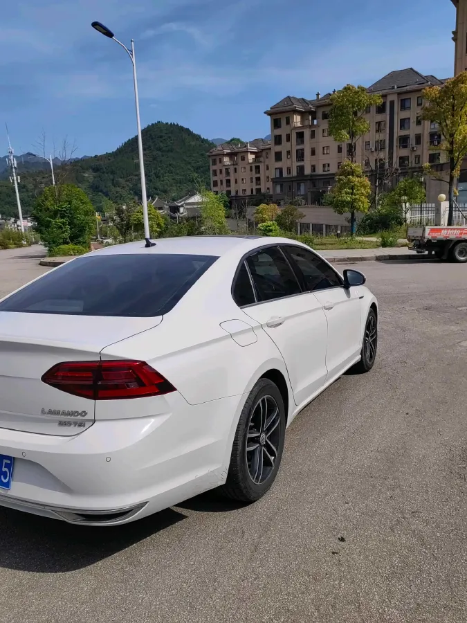 2019 Volkswagen Passat 1.4T 150HP L4 7DCT,autocango,china used car exporter,china ev exporter,chinese used car exporter,chinese used ev exporter