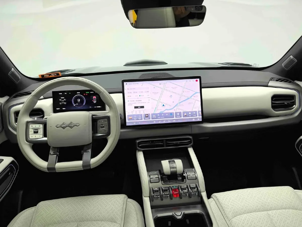 2025 FangChengBao Tai 3 BEV,autocango,china used car exporter,china ev exporter,chinese used car exporter,chinese used ev exporter