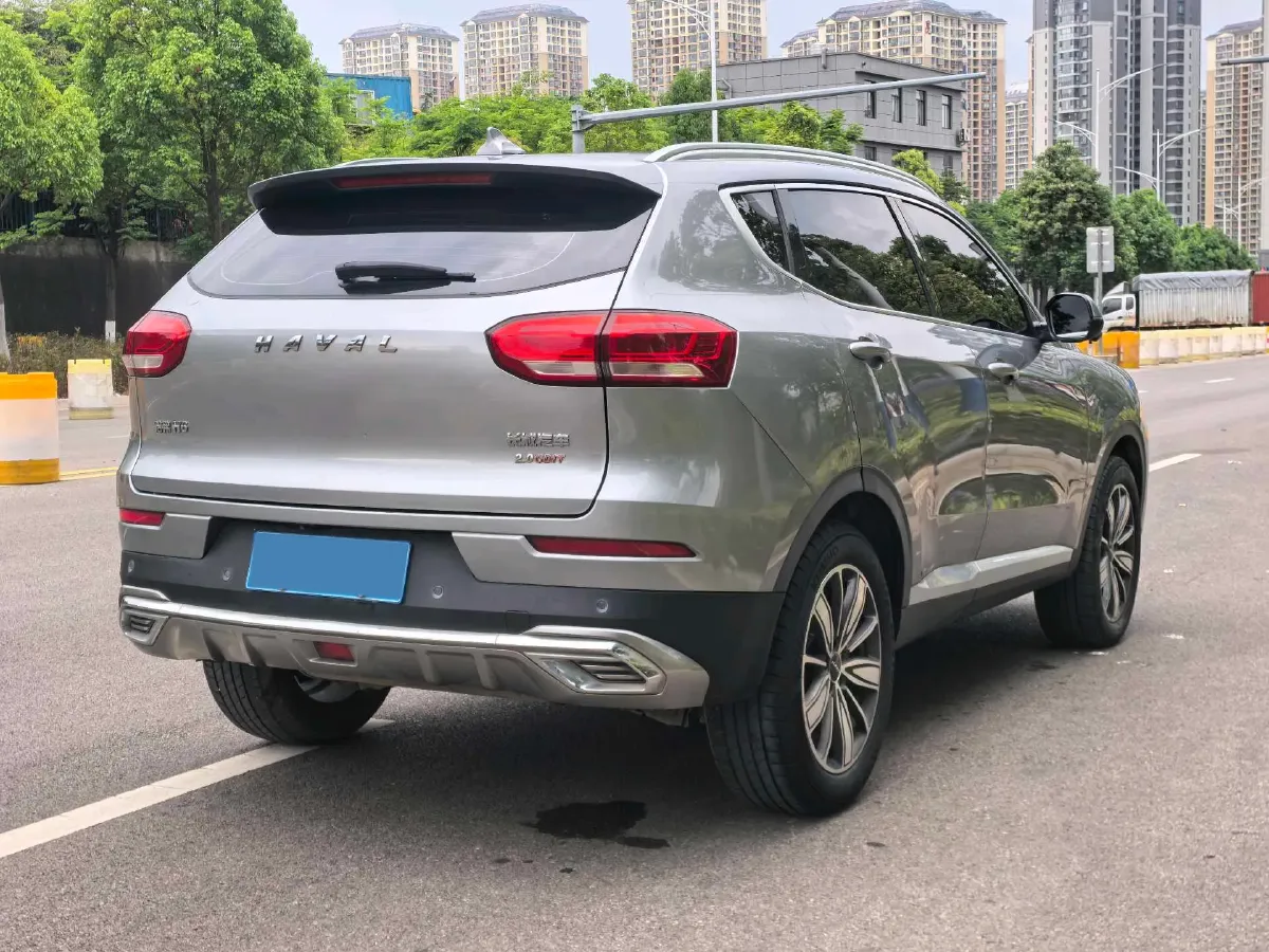 2021 Haval H6 2.0T 224HP L4 7DCT,autocango,china used car exporter,china ev exporter,chinese used car exporter,chinese used ev exporter