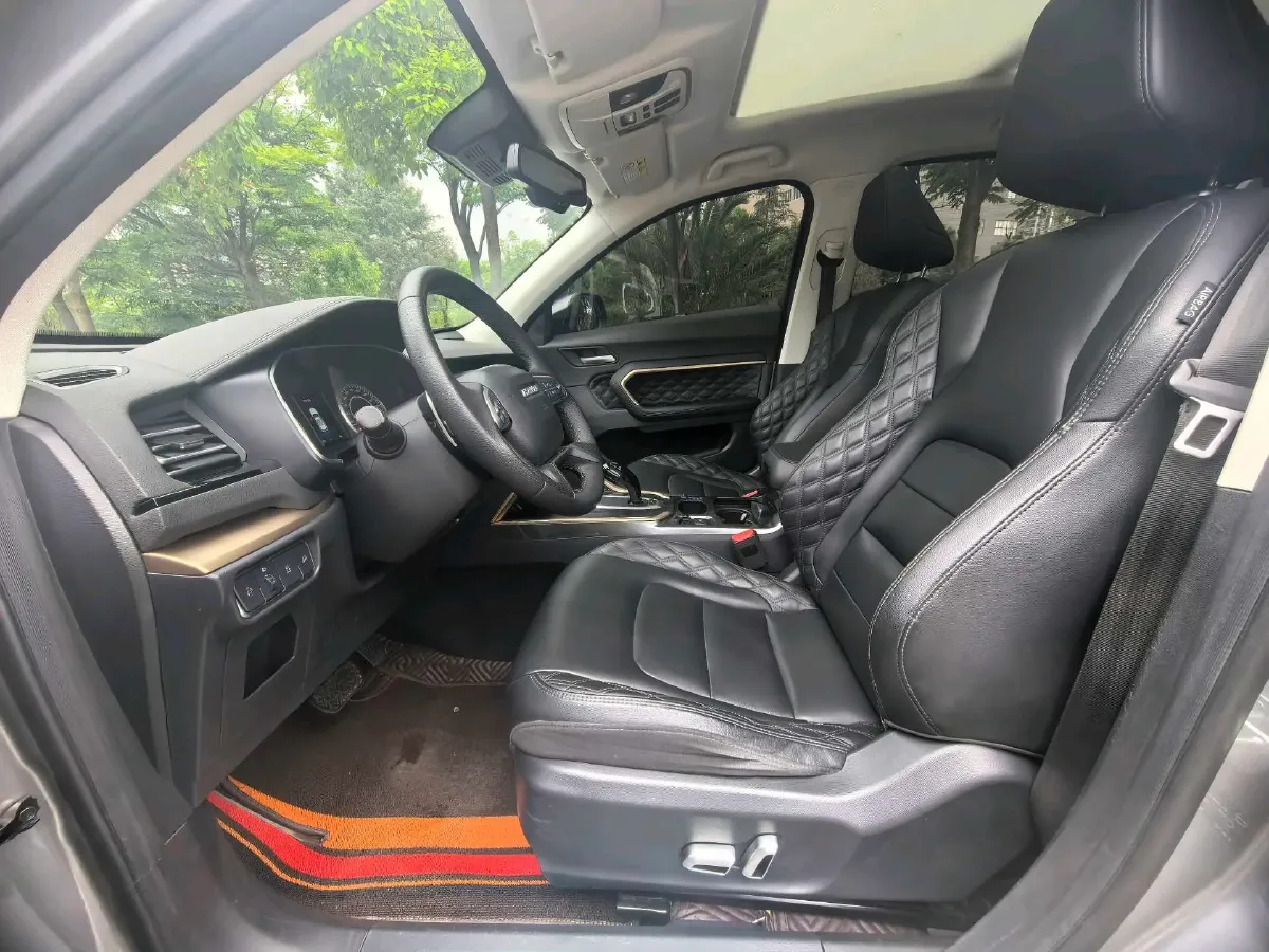 2021 Haval H6 2.0T 224HP L4 7DCT,autocango,china used car exporter,china ev exporter,chinese used car exporter,chinese used ev exporter