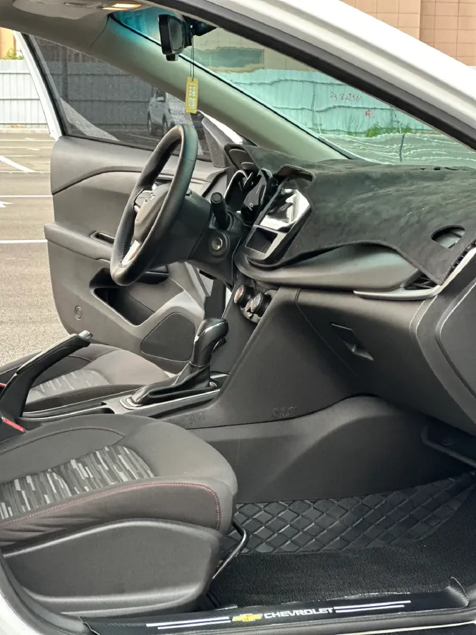 2019 Chevrolet Monza 1.0T 125HP L3 6DCT,autocango,china used car exporter,china ev exporter,chinese used car exporter,chinese used ev exporter