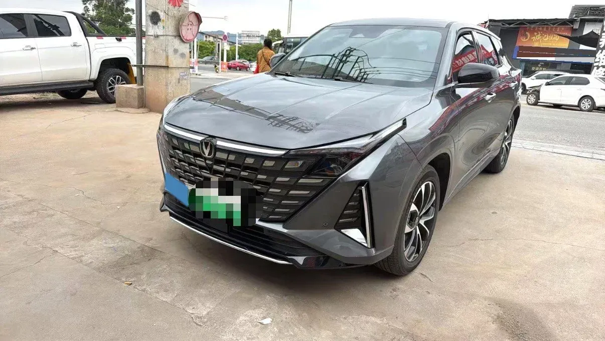 2024 ChangAn UNI-Z 1.5L 98HP L4 E-CVT PHEV 18.4KWH,autocango,china used car exporter,china ev exporter,chinese used car exporter,chinese used ev exporter