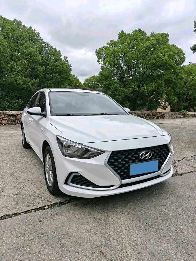 2020 Hyundai Celesta 1.6L 123HP L4 6AT,autocango,china used car exporter,china ev exporter,chinese used car exporter,chinese used ev exporter