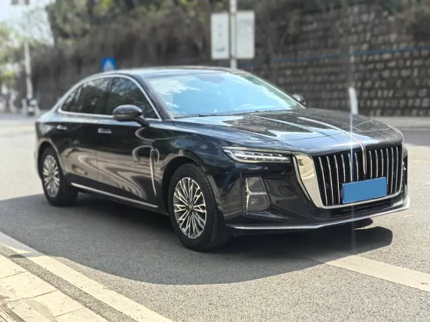2024 HongQi H5 1.5T 169HP L4 7DCT,autocango,china used car exporter,china ev exporter,chinese used car exporter,chinese used ev exporter