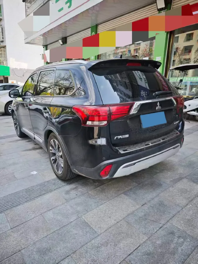2019 Mitsubishi Outlander 2.0L 166HP L4 CVT,autocango,china used car exporter,china ev exporter,chinese used car exporter,chinese used ev exporter