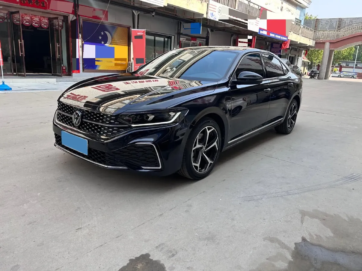 2024 Volkswagen Passat 2.0T 186HP L4 7DCT,autocango,china used car exporter,china ev exporter,chinese used car exporter,chinese used ev exporter