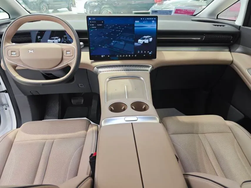 2025 Xpeng X9 BEV,autocango,china used car exporter,china ev exporter,chinese used car exporter,chinese used ev exporter