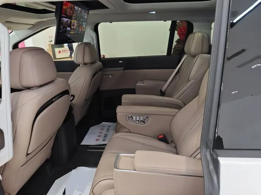 2025 Xpeng X9 BEV,autocango,china used car exporter,china ev exporter,chinese used car exporter,chinese used ev exporter