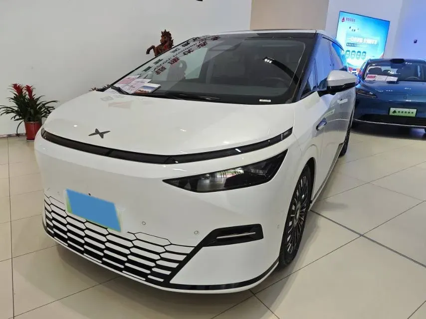 2025 Xpeng X9 BEV,autocango,china used car exporter,china ev exporter,chinese used car exporter,chinese used ev exporter