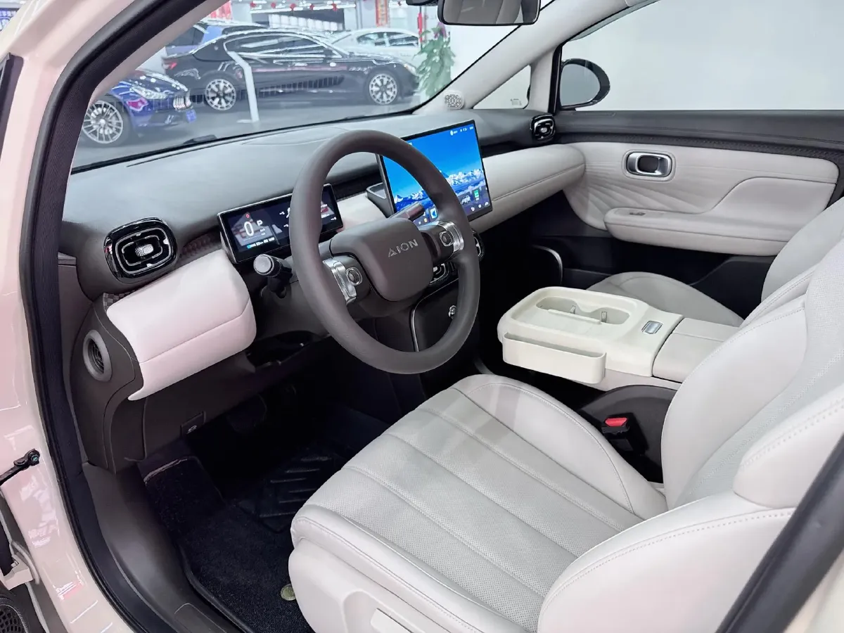 2025 Aion AION UT BEV 44.257/44.12/44.133KWH,autocango,china used car exporter,china ev exporter,chinese used car exporter,chinese used ev exporter