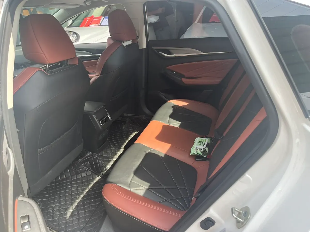 2022 ChangAn Eado 1.4T 160HP L4 7DCT,autocango,china used car exporter,china ev exporter,chinese used car exporter,chinese used ev exporter