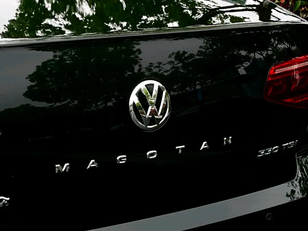 2020 Volkswagen Magotan 2.0T 186HP L4 7DCT,autocango,china used car exporter,china ev exporter,chinese used car exporter,chinese used ev exporter