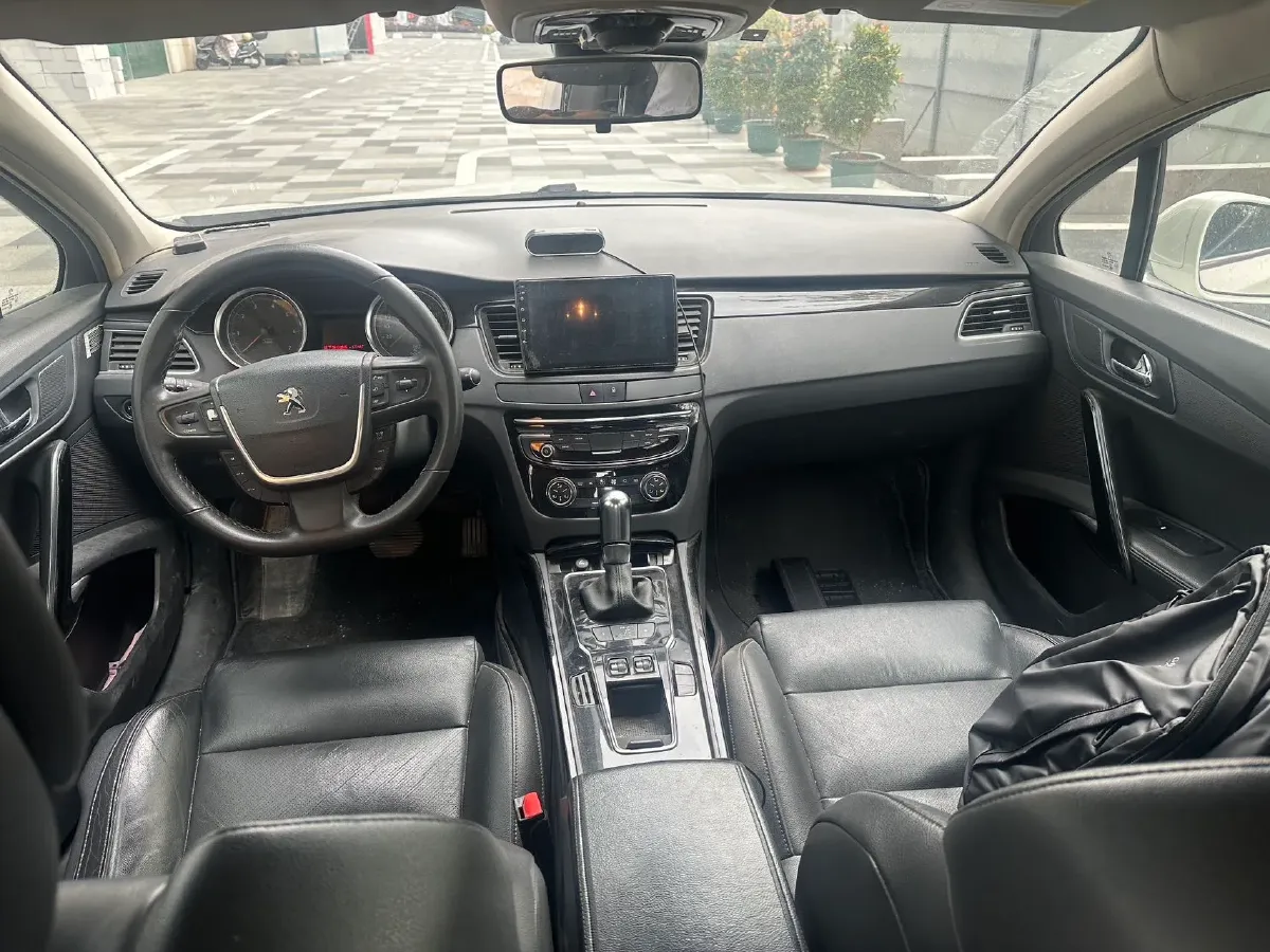2015 Peugeot 508 1.6T 167HP L4 6AT,autocango,china used car exporter,china ev exporter,chinese used car exporter,chinese used ev exporter