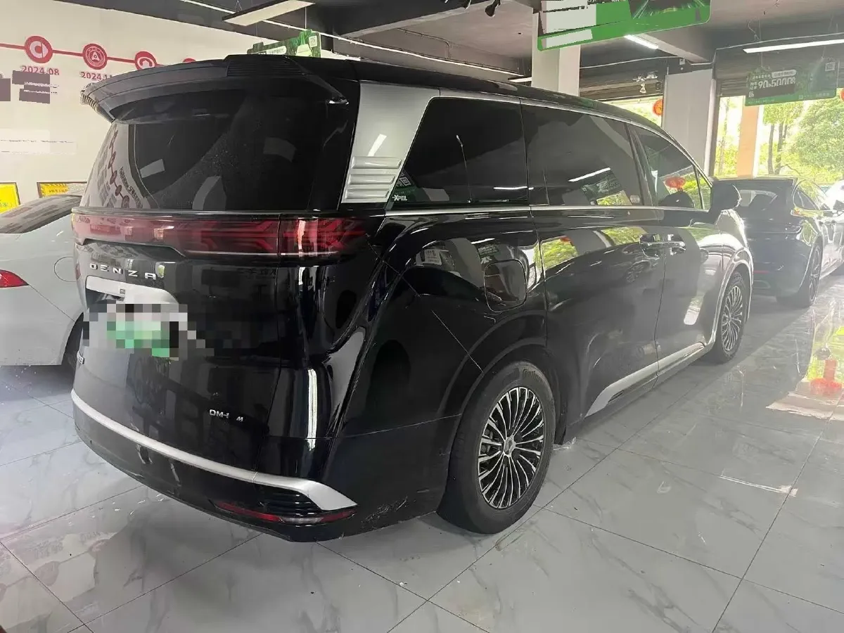 2024 Denza D9 1.5T 139HP L4 E-CVT PHEV 40KWH,autocango,china used car exporter,china ev exporter,chinese used car exporter,chinese used ev exporter