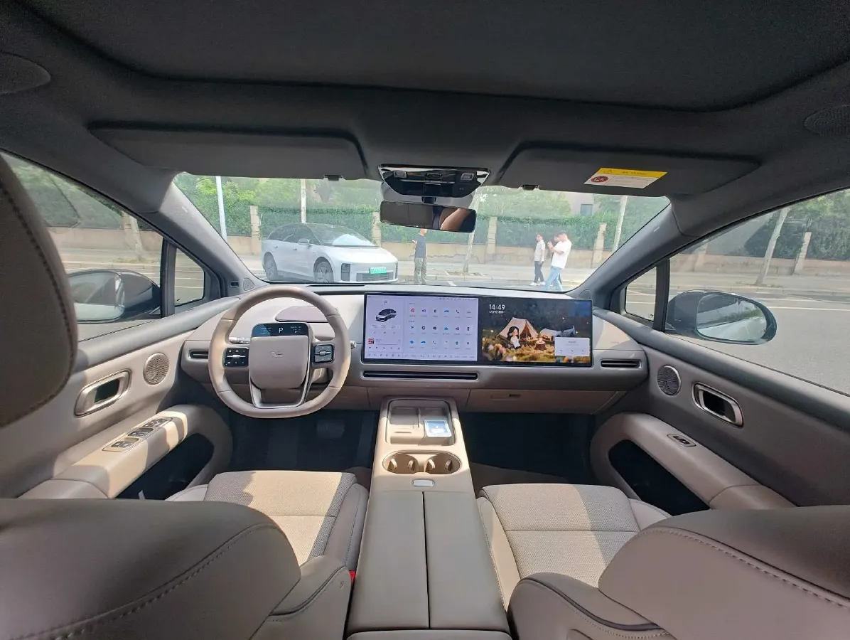 2025 Li i6 BEV,autocango,china used car exporter,china ev exporter,chinese used car exporter,chinese used ev exporter