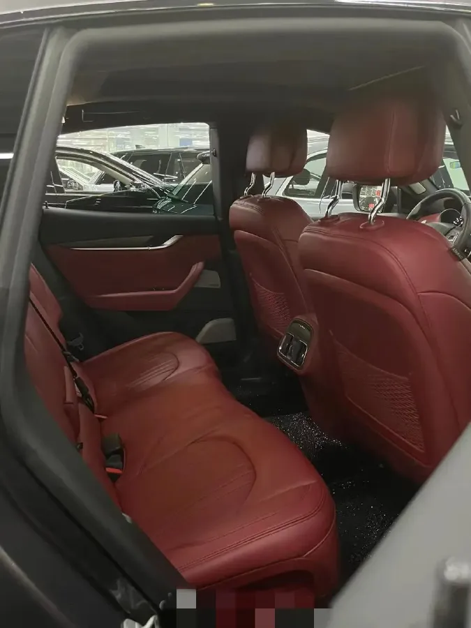 2018 Jaguar XJ 3.0T 340HP V6 8AT,autocango,china used car exporter,china ev exporter,chinese used car exporter,chinese used ev exporter