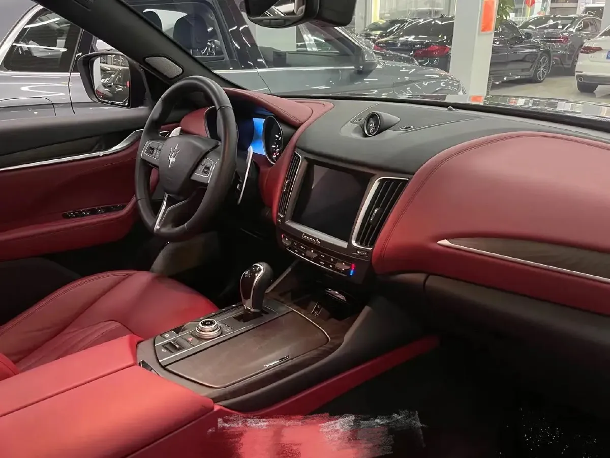 2018 Jaguar XJ 3.0T 340HP V6 8AT,autocango,china used car exporter,china ev exporter,chinese used car exporter,chinese used ev exporter