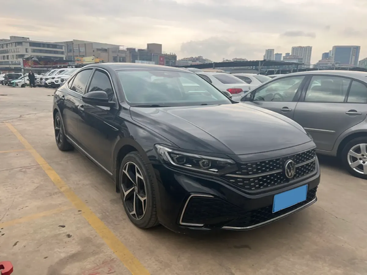 2022 Xpeng P7 BEV 60.2KWH,autocango,china used car exporter,china ev exporter,chinese used car exporter,chinese used ev exporter