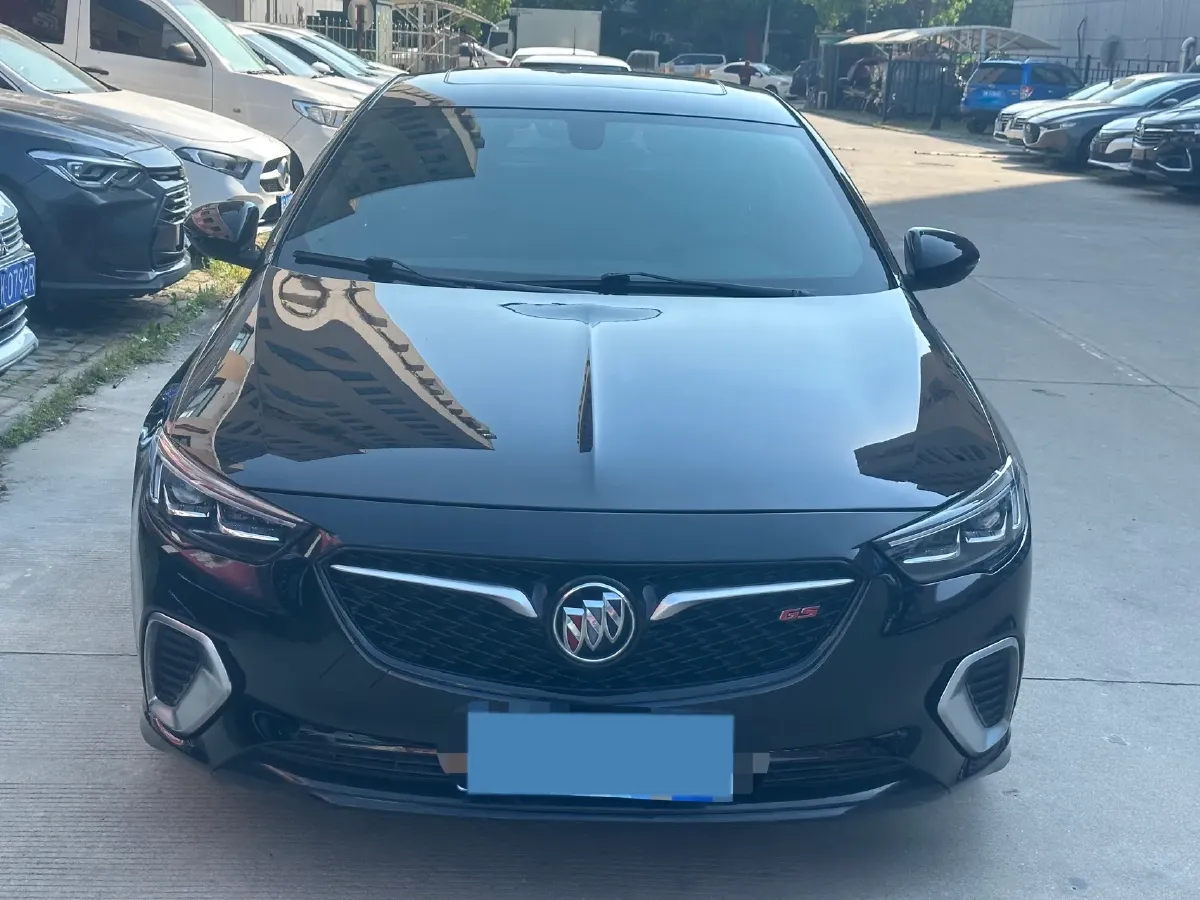 2019 Buick Regal 2.0T 261HP L4 9AT,autocango,china used car exporter,china ev exporter,chinese used car exporter,chinese used ev exporter