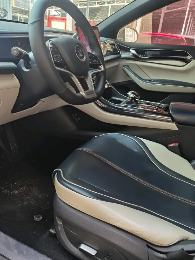 2021 MAXUS G50 1.5T 169HP L4 7DCT,autocango,china used car exporter,china ev exporter,chinese used car exporter,chinese used ev exporter