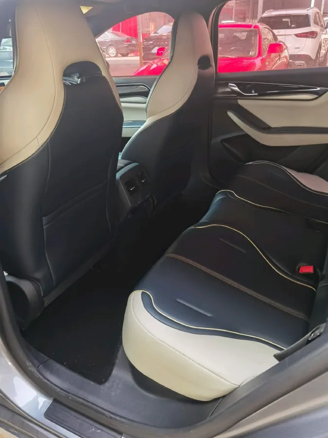 2021 MAXUS G50 1.5T 169HP L4 7DCT,autocango,china used car exporter,china ev exporter,chinese used car exporter,chinese used ev exporter