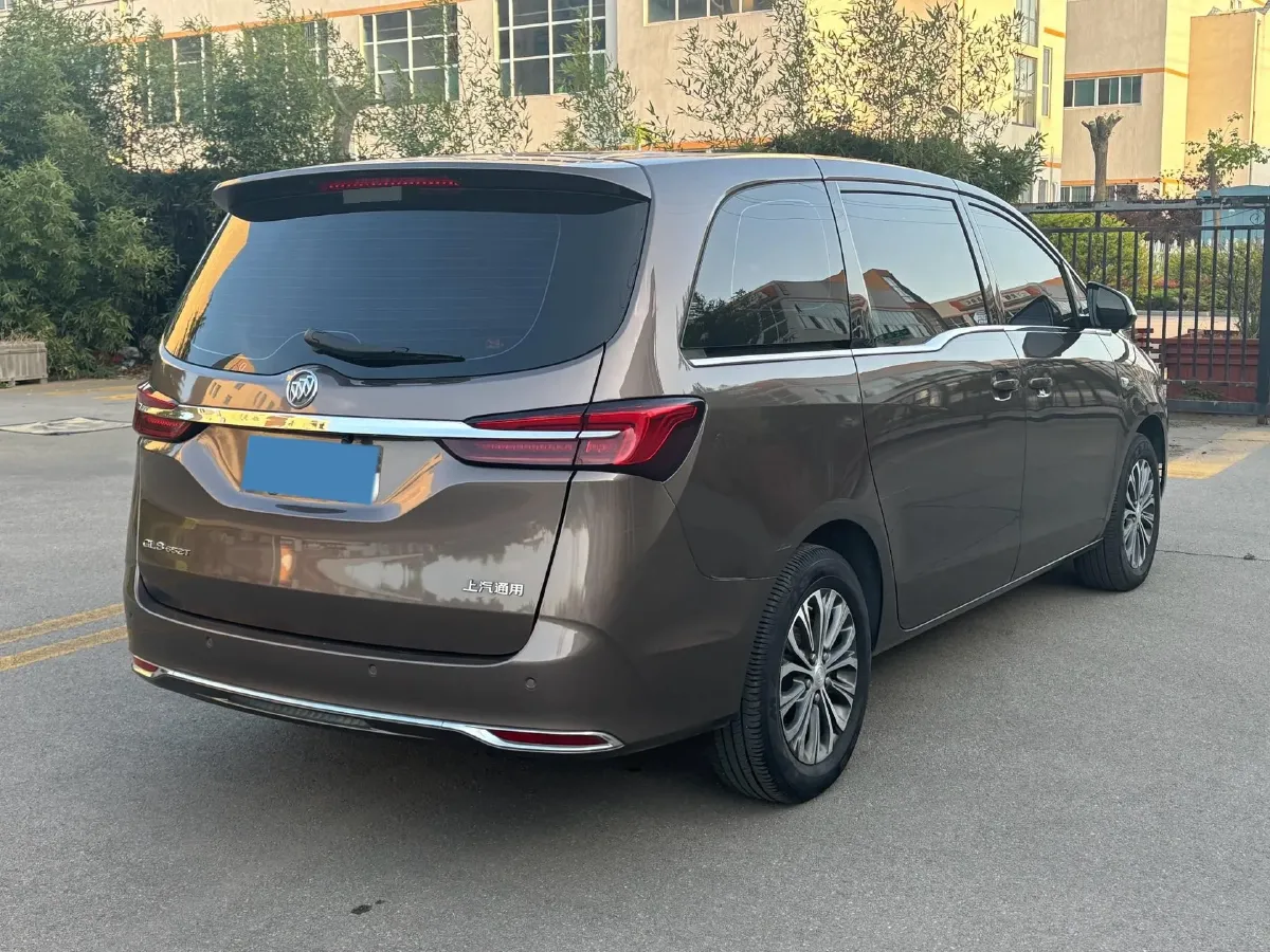 2021 Buick GL8 2.0T 237HP L4 9AT,autocango,china used car exporter,china ev exporter,chinese used car exporter,chinese used ev exporter