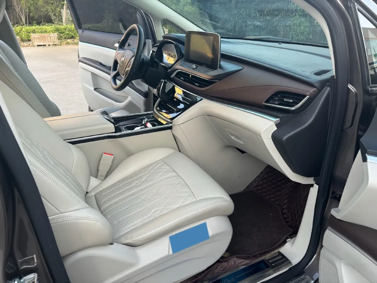 2021 Buick GL8 2.0T 237HP L4 9AT,autocango,china used car exporter,china ev exporter,chinese used car exporter,chinese used ev exporter