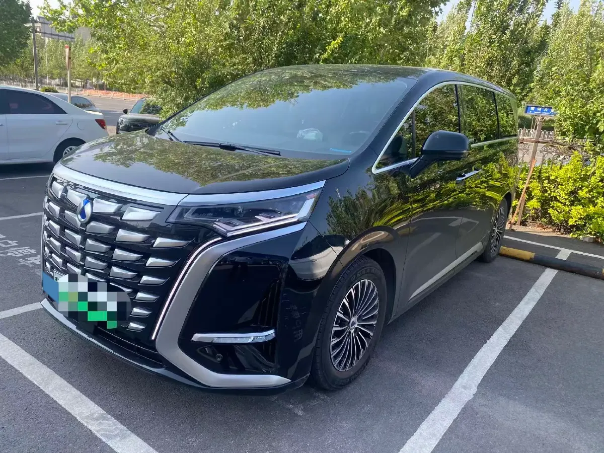 2025 Denza D9 1.5T 156HP L4 E-CVT PHEV 40KWH,autocango,china used car exporter,china ev exporter,chinese used car exporter,chinese used ev exporter