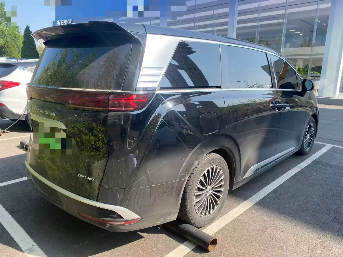 2025 Denza D9 1.5T 156HP L4 E-CVT PHEV 40KWH,autocango,china used car exporter,china ev exporter,chinese used car exporter,chinese used ev exporter
