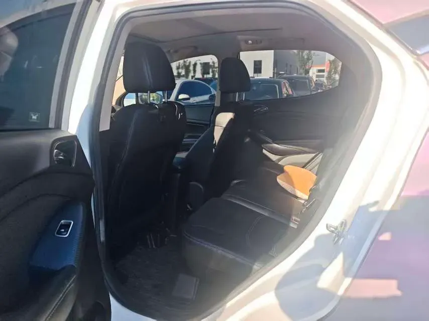 2018 BYD Yuan BEV 42KWH,autocango,china used car exporter,china ev exporter,chinese used car exporter,chinese used ev exporter