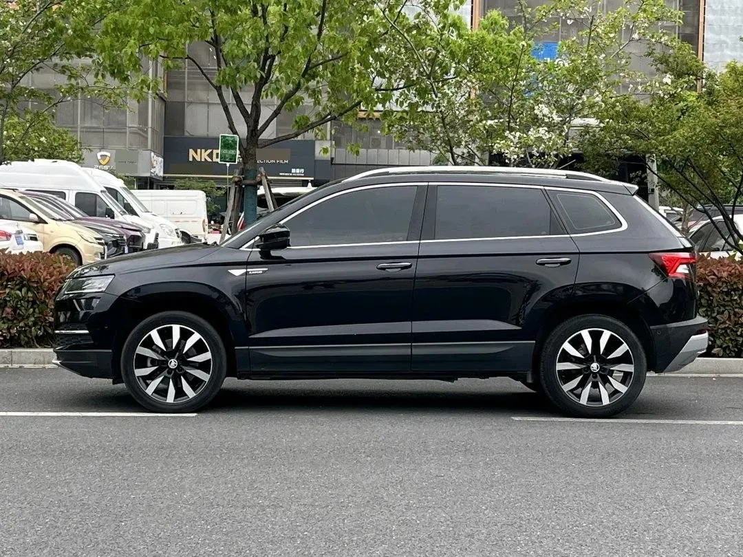 2019 Skoda Karoq 1.4T 150HP L4 7DCT,autocango,china used car exporter,china ev exporter,chinese used car exporter,chinese used ev exporter