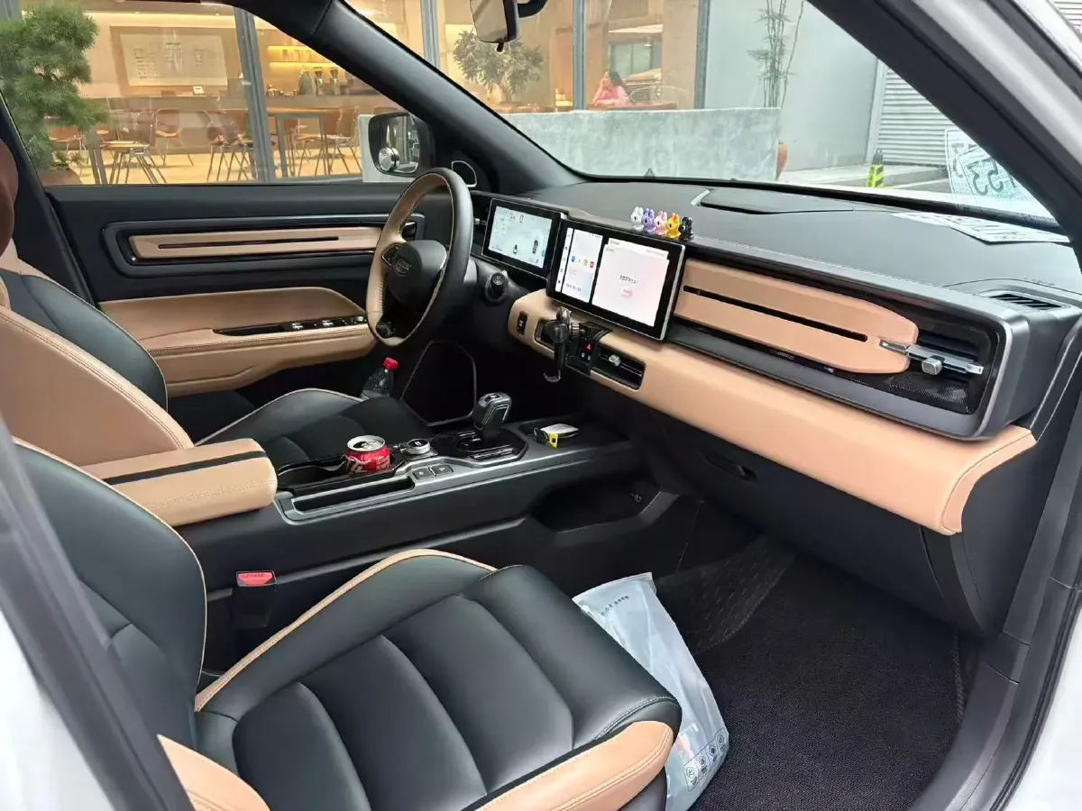 2023 Geely ICON 1.5T 181HP L4 7DCT,autocango,china used car exporter,china ev exporter,chinese used car exporter,chinese used ev exporter