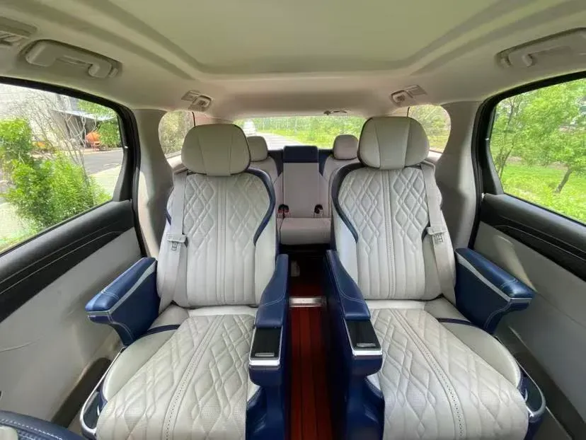 2021 Buick GL8 2.0T 237HP L4 9AT,autocango,china used car exporter,china ev exporter,chinese used car exporter,chinese used ev exporter