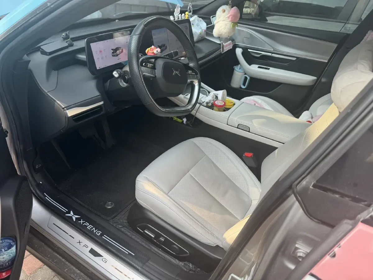 2024 Xpeng P7 BEV 64.4KWH,autocango,china used car exporter,china ev exporter,chinese used car exporter,chinese used ev exporter