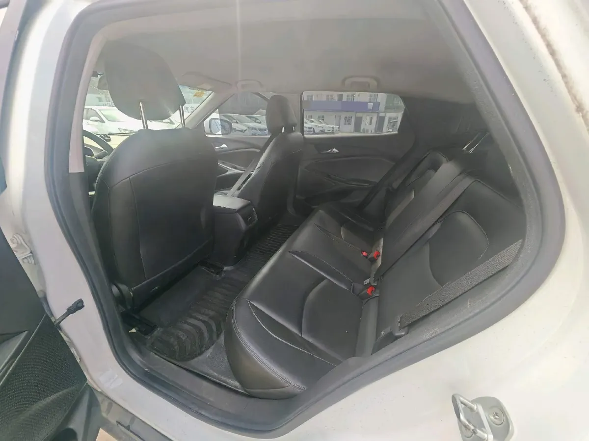 2021 Chevrolet Menlo BEV 52.5KWH,autocango,china used car exporter,china ev exporter,chinese used car exporter,chinese used ev exporter