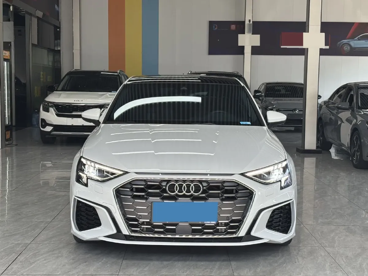 2023 Audi A3 1.4T 150HP L4 7DCT,autocango,china used car exporter,china ev exporter,chinese used car exporter,chinese used ev exporter