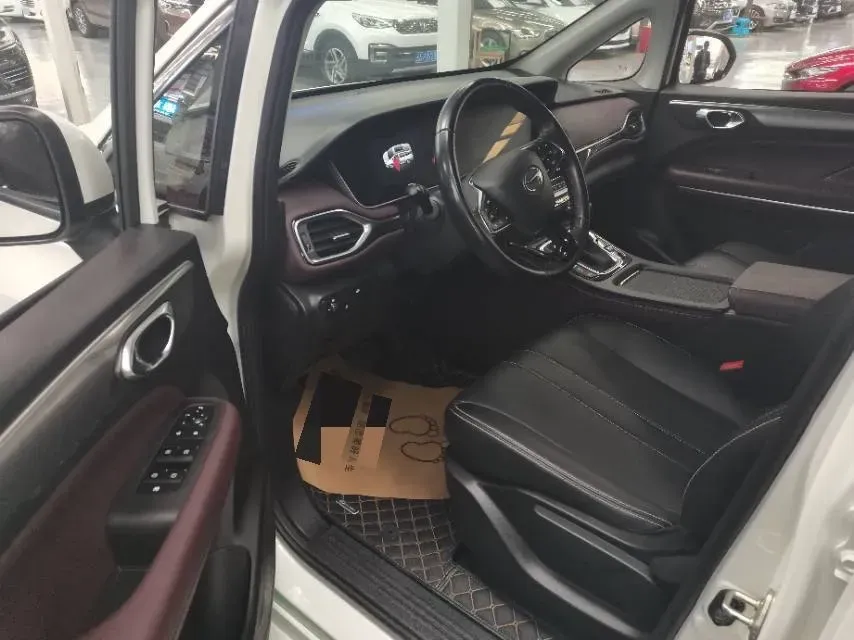 2021 GAC Trumpchi M6 1.5T 169HP L4 7DCT,autocango,china used car exporter,china ev exporter,chinese used car exporter,chinese used ev exporter