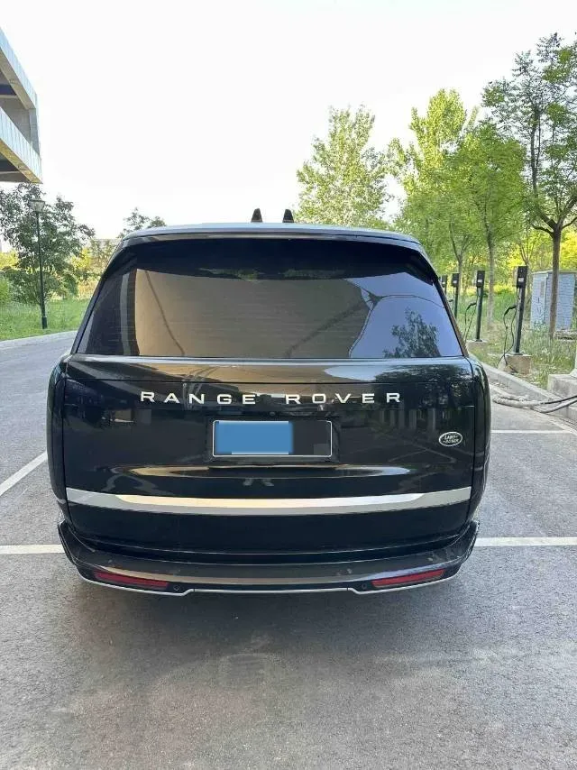 2023 Land Rover Range Rover 3.0T 400HP L6 8AT,autocango,china used car exporter,china ev exporter,chinese used car exporter,chinese used ev exporter
