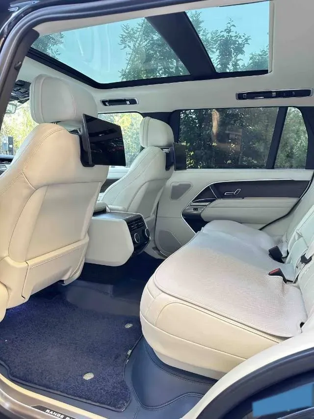 2023 Land Rover Range Rover 3.0T 400HP L6 8AT,autocango,china used car exporter,china ev exporter,chinese used car exporter,chinese used ev exporter