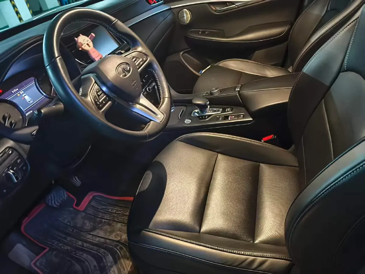 2018 Mitsubishi Pajero 3.0L 174HP V6 5AT,autocango,china used car exporter,china ev exporter,chinese used car exporter,chinese used ev exporter