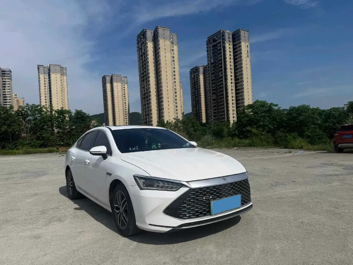 2021 Haval F7 1.5T 169HP L4 7DCT,autocango,china used car exporter,china ev exporter,chinese used car exporter,chinese used ev exporter