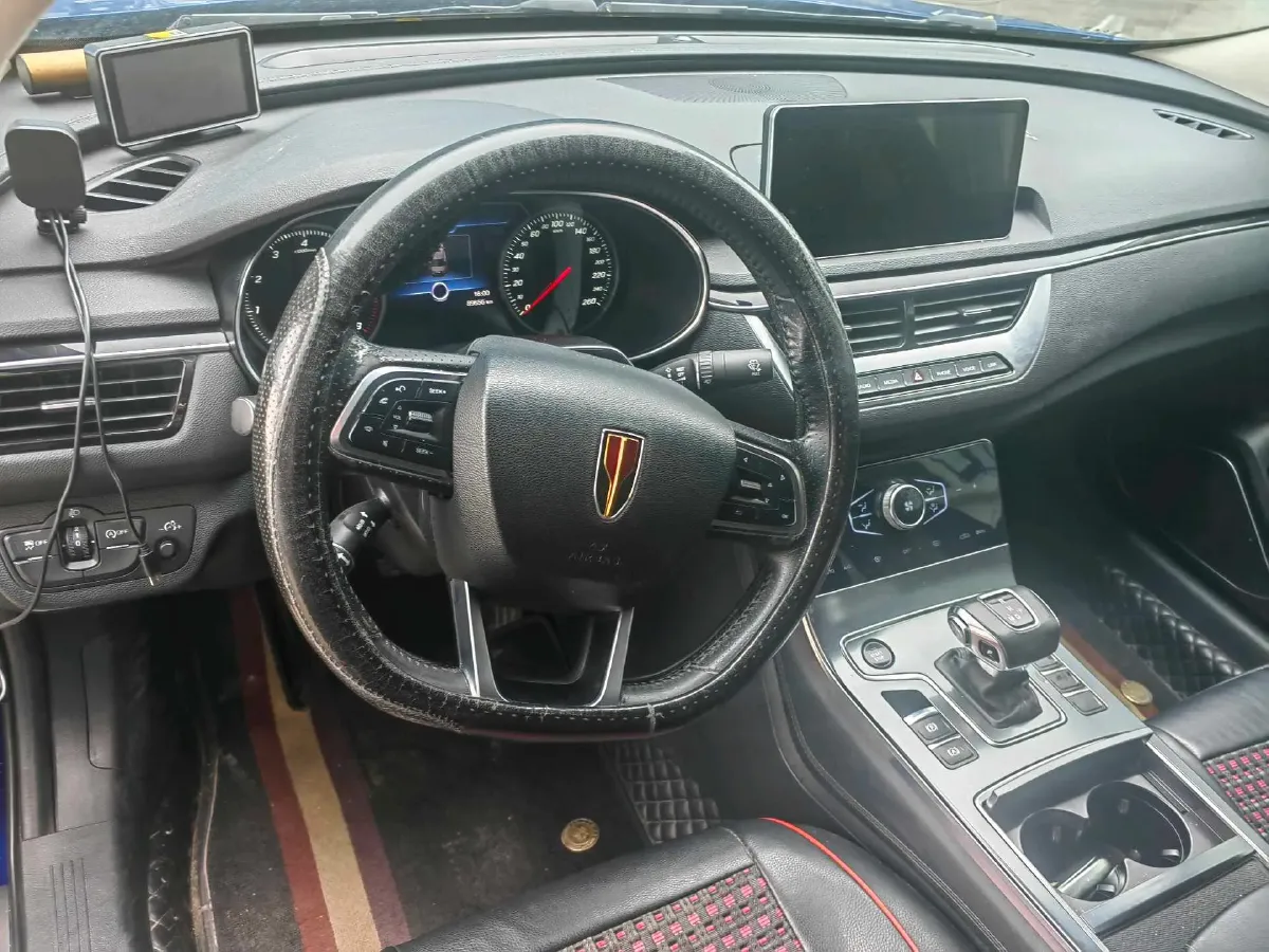 2022 HongQi H5 1.5T 169HP L4 7DCT,autocango,china used car exporter,china ev exporter,chinese used car exporter,chinese used ev exporter