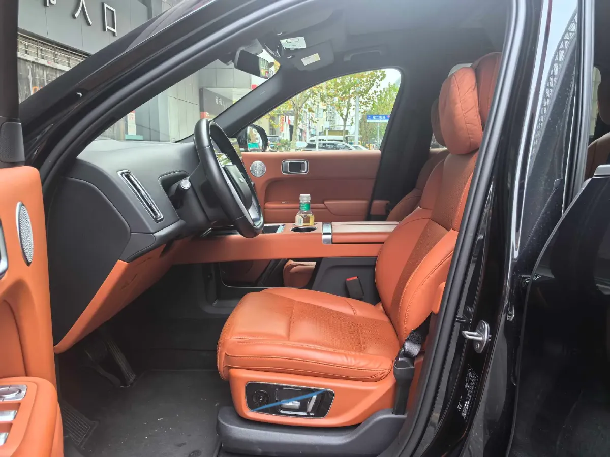 2023 Li L8 Range Extended 154HP REEV 40.9KWH,autocango,china used car exporter,china ev exporter,chinese used car exporter,chinese used ev exporter