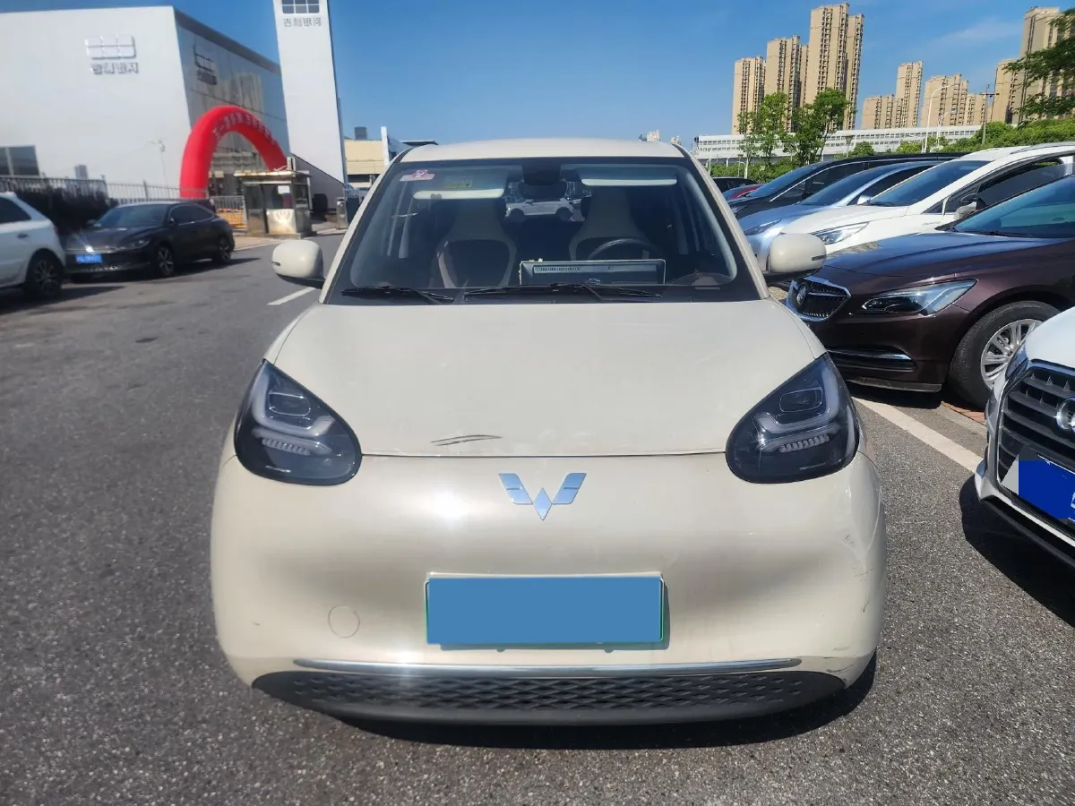 2024 WuLing BinGuo BEV 31.9KWH,autocango,china used car exporter,china ev exporter,chinese used car exporter,chinese used ev exporter