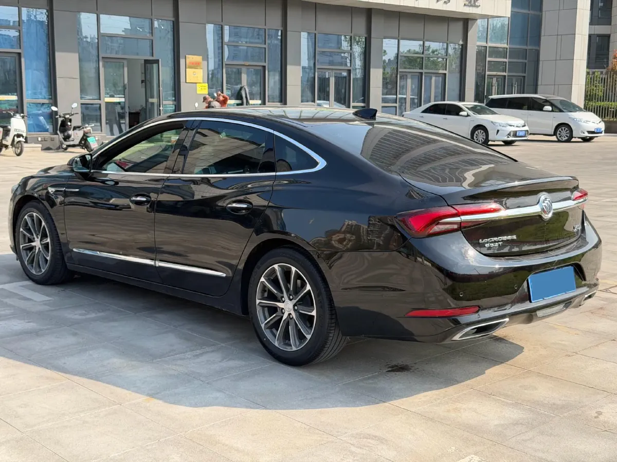 2019 Buick Larcosse 2.0T 241HP L4 9AT,autocango,china used car exporter,china ev exporter,chinese used car exporter,chinese used ev exporter