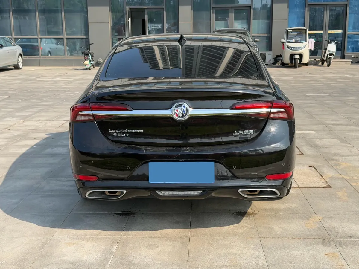 2019 Buick Larcosse 2.0T 241HP L4 9AT,autocango,china used car exporter,china ev exporter,chinese used car exporter,chinese used ev exporter
